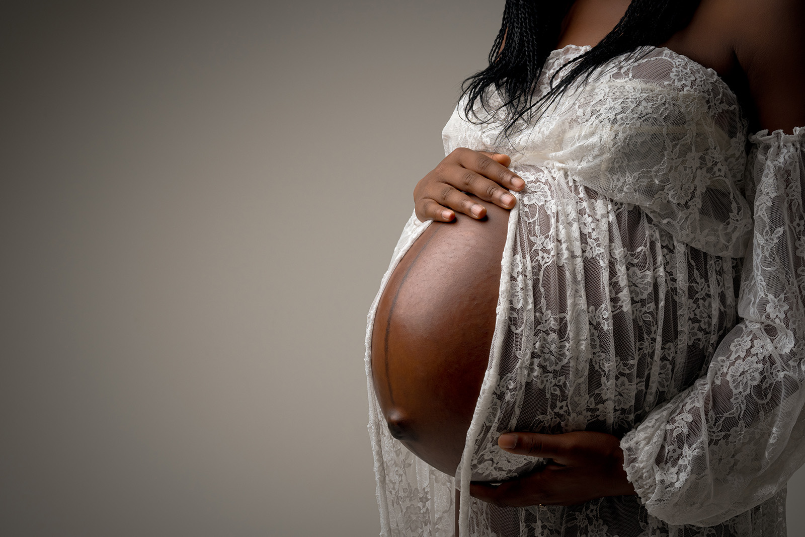 seance-photo-grossesse-femme-enceinte-naissance-montelimar-valence-drome-ardeche-Atelier de Céline